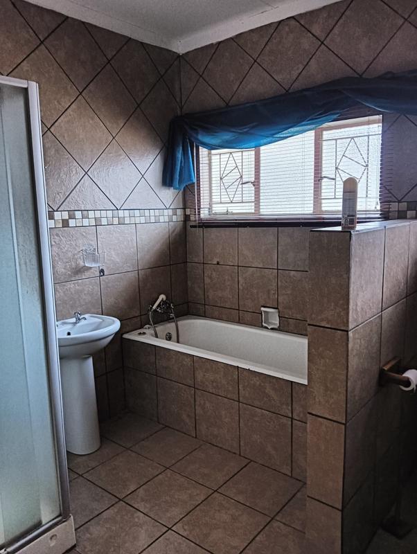 4 Bedroom Property for Sale in Vryburg North West